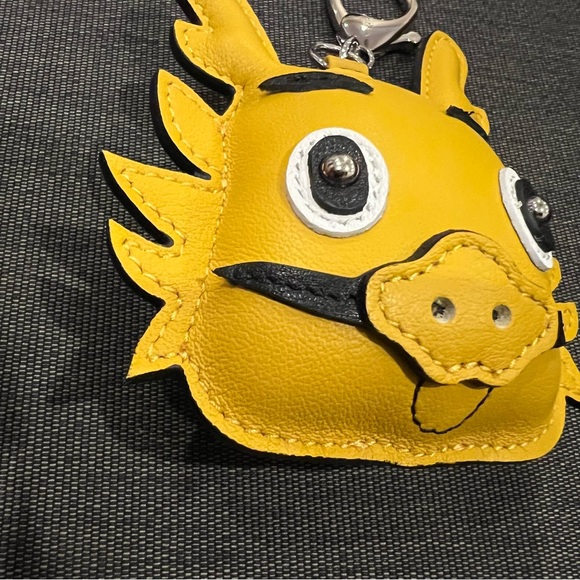 LEATHER KEYCHAIN - Picture 3 of 4